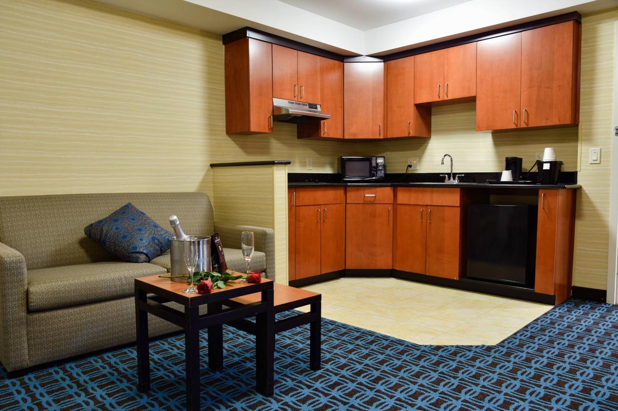 Fairfield Inn Hartford Airport Windsor Locks Exterior foto