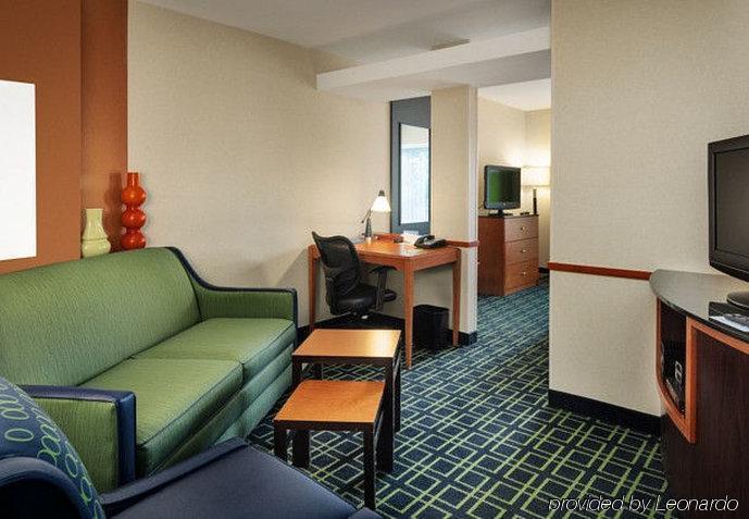 Fairfield Inn Hartford Airport Windsor Locks Exterior foto