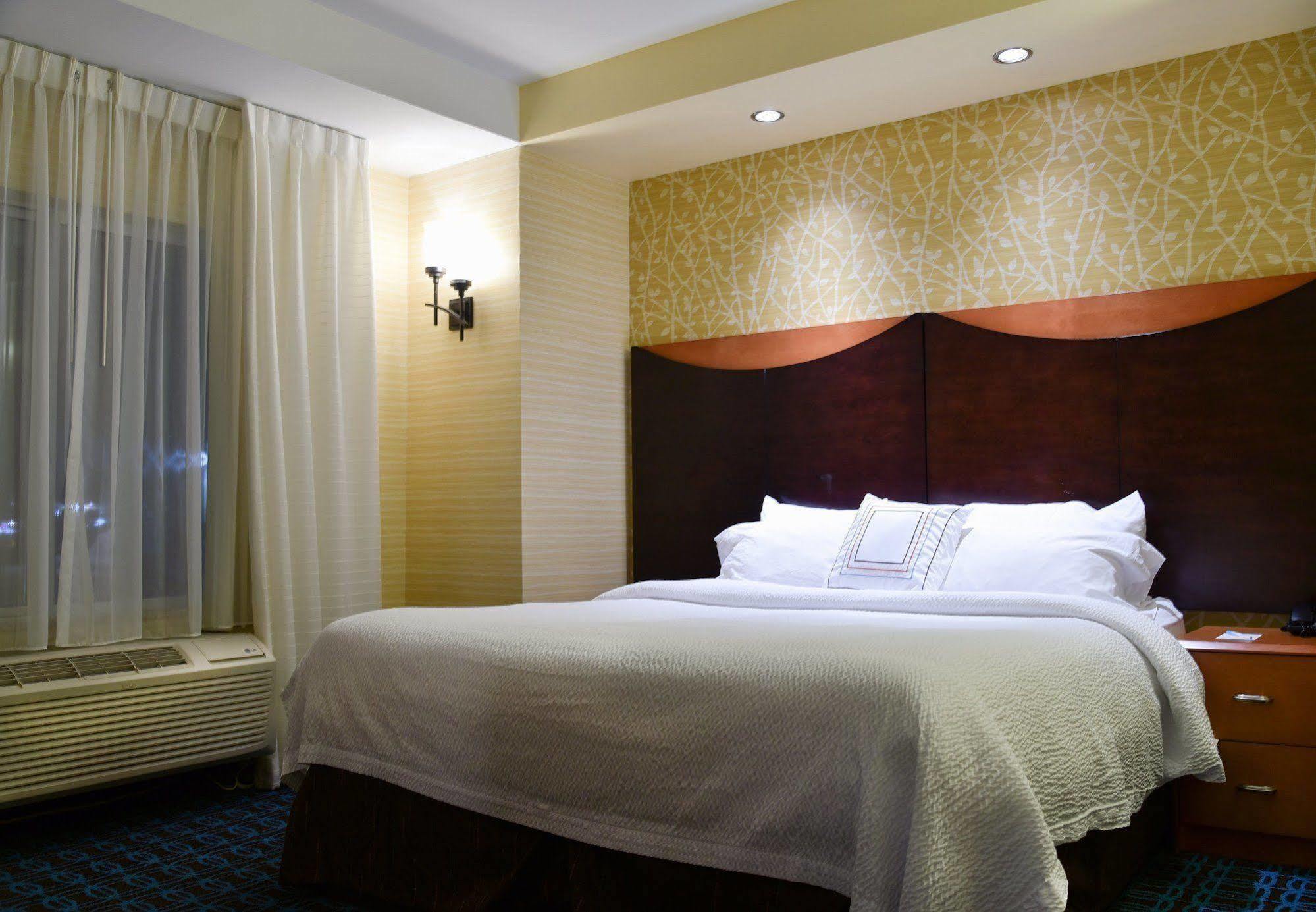 Fairfield Inn Hartford Airport Windsor Locks Exterior foto